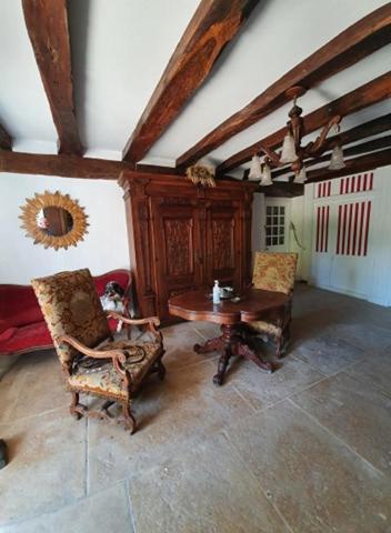 Chez Zoiseau Et Zoiseautte Bed and Breakfast Chassigny Εξωτερικό φωτογραφία