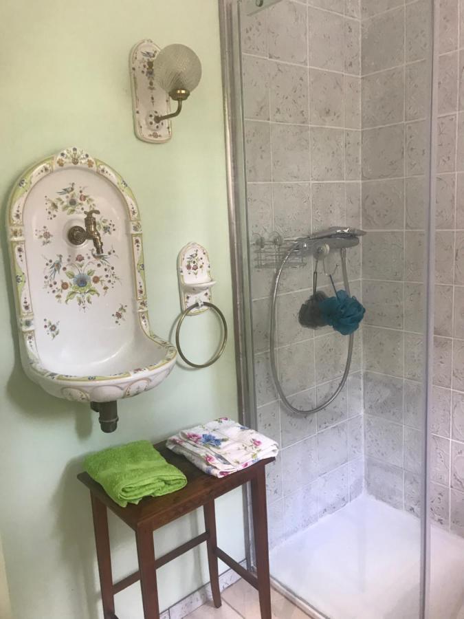 Chez Zoiseau Et Zoiseautte Bed and Breakfast Chassigny Εξωτερικό φωτογραφία