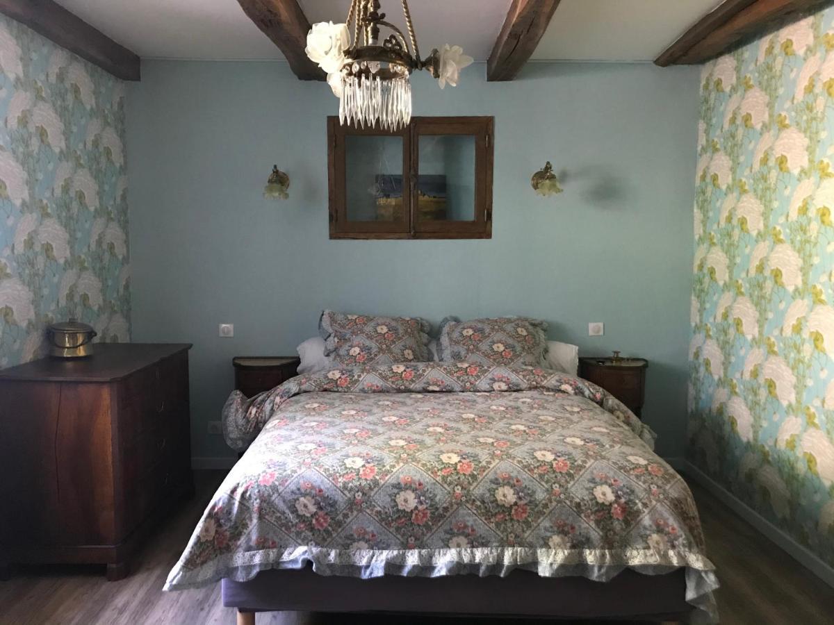 Chez Zoiseau Et Zoiseautte Bed and Breakfast Chassigny Εξωτερικό φωτογραφία